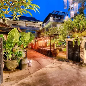https://lot-33-boutique-hotel.tophotelslangkawi.com